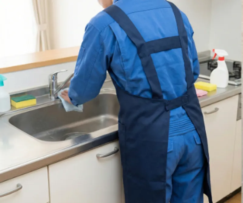 Kitchen & Bathroom Cleaning