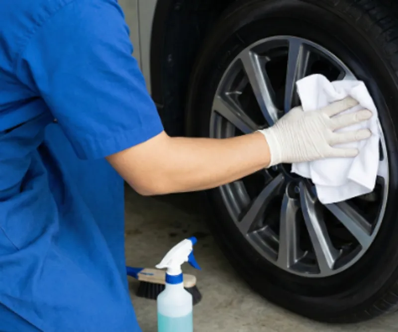 Tire & Rim Polishing